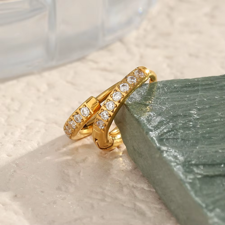 Ohrringe Creolen mit Zirkonen