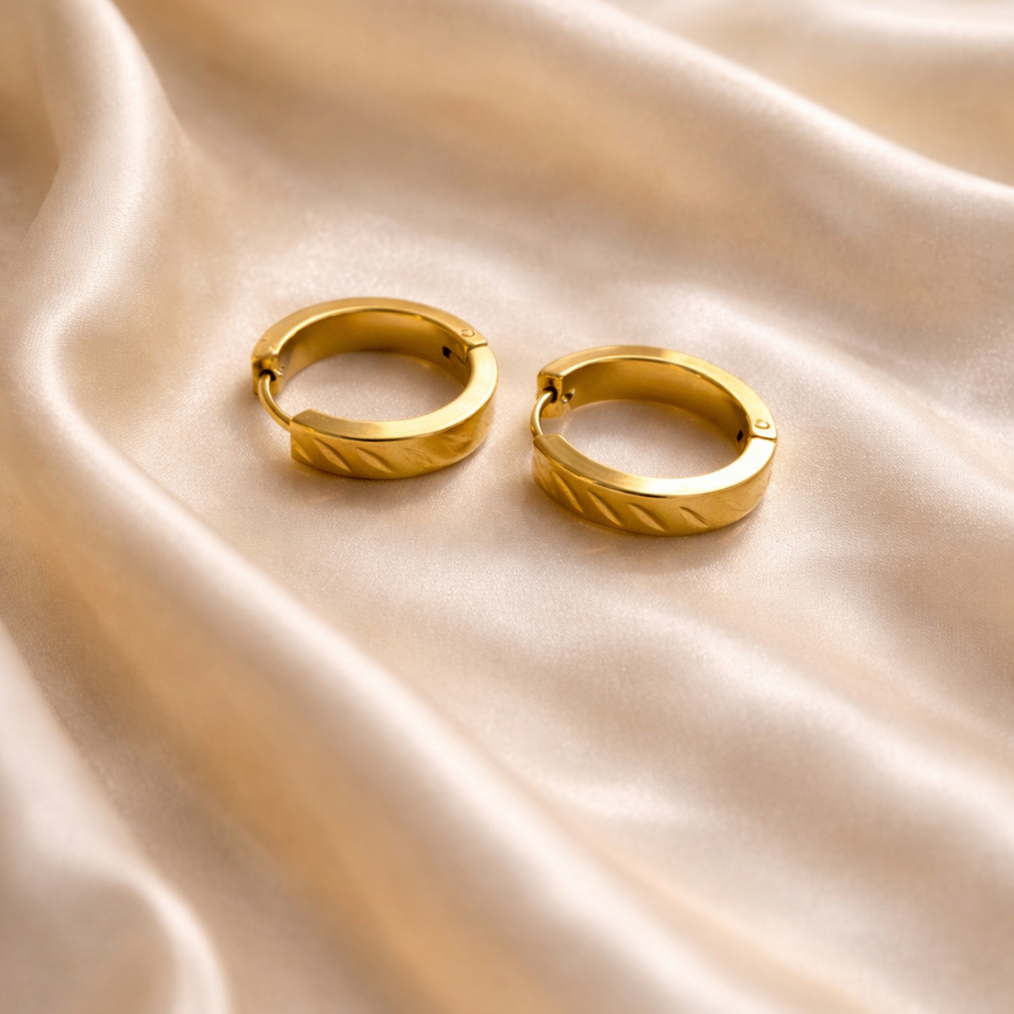 Обеци Авелин